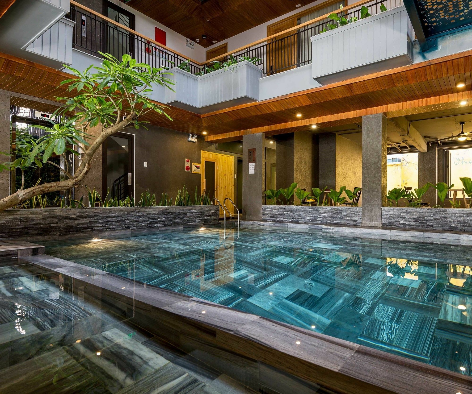 Zoneland Apartments - LaHome Beach Villa Da Nang Esterno foto